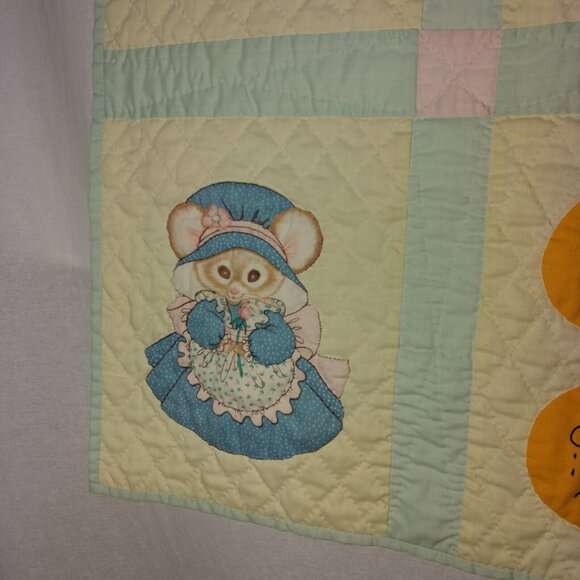 Handmade Quilted Baby Wall Hanging Yellow Green Animals Turtle Mice Ducks READ - Picture 7 of 16